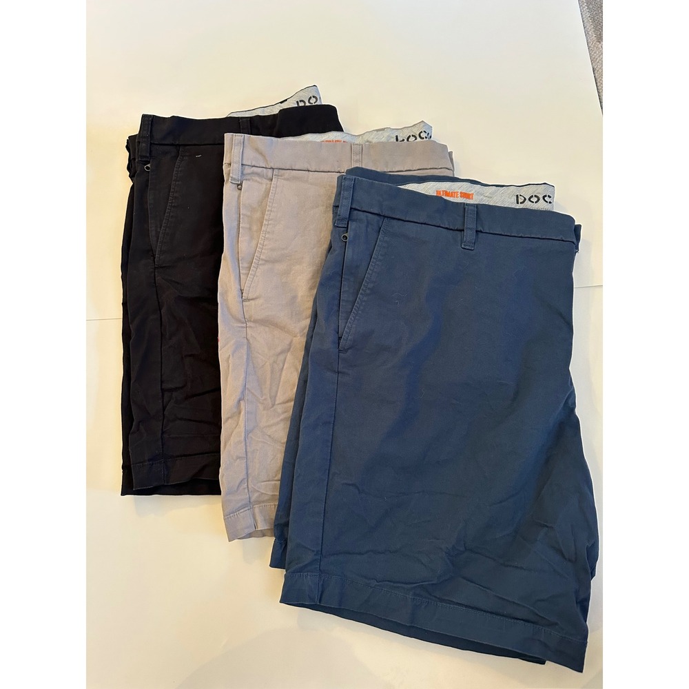 Lot of 3 Dockers Mens Ultimate Short Chino Stretch 42 Navy Grey Black S40196